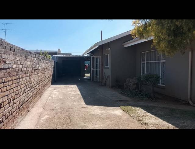 3 BEDROOM HOUSE FOR SALE IN RANDGATE